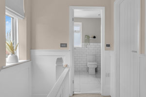 Photo 33- click for photo gallery